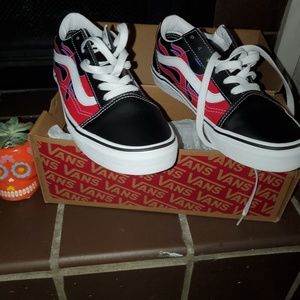 Van's Flame Old School